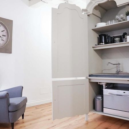 Art Apartment Black & White Suite Florenz Exterior foto