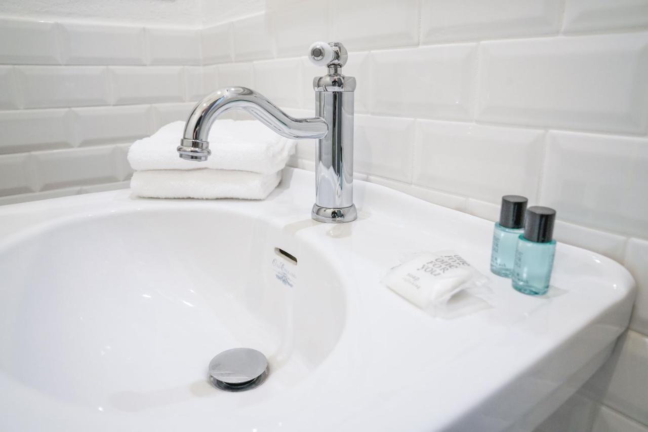 Art Apartment Black & White Suite Florenz Exterior foto