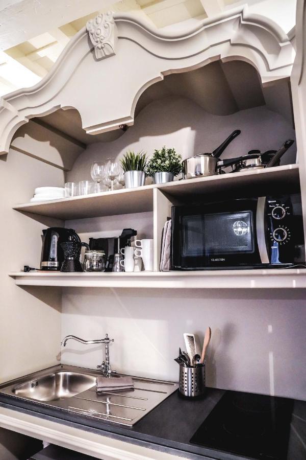 Art Apartment Black & White Suite Florenz Exterior foto