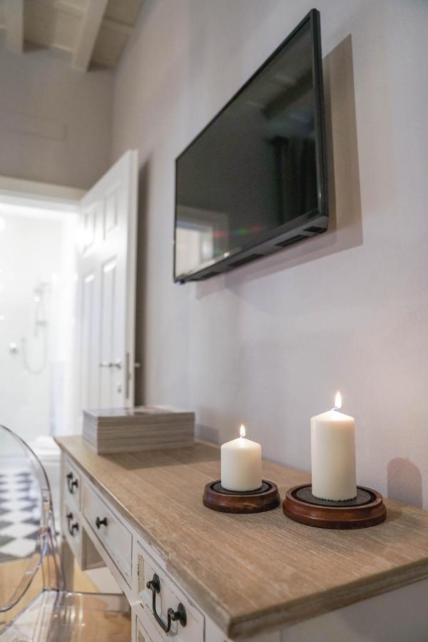 Art Apartment Black & White Suite Florenz Exterior foto