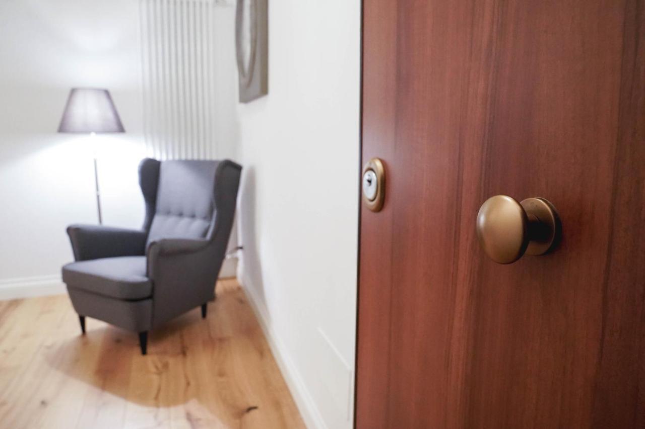 Art Apartment Black & White Suite Florenz Exterior foto