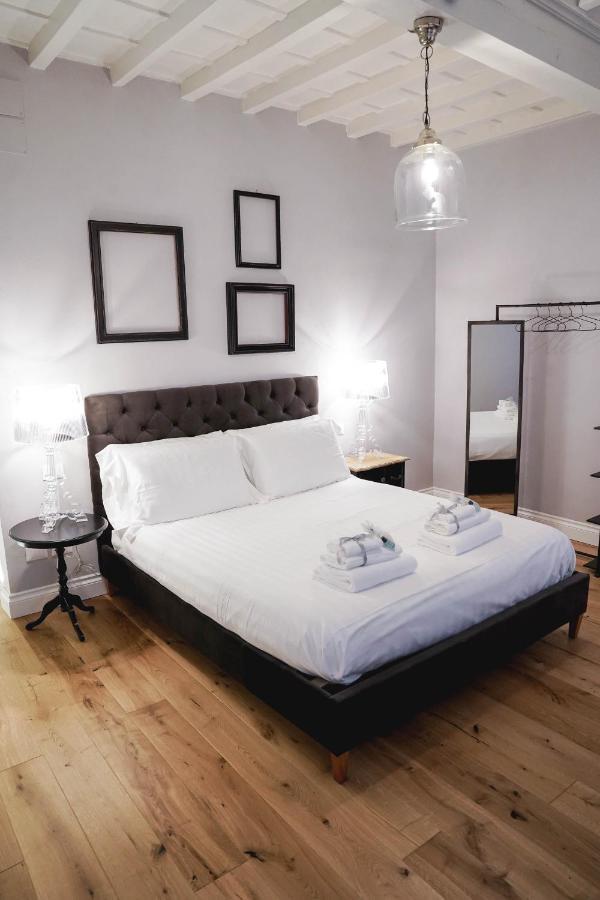 Art Apartment Black & White Suite Florenz Exterior foto